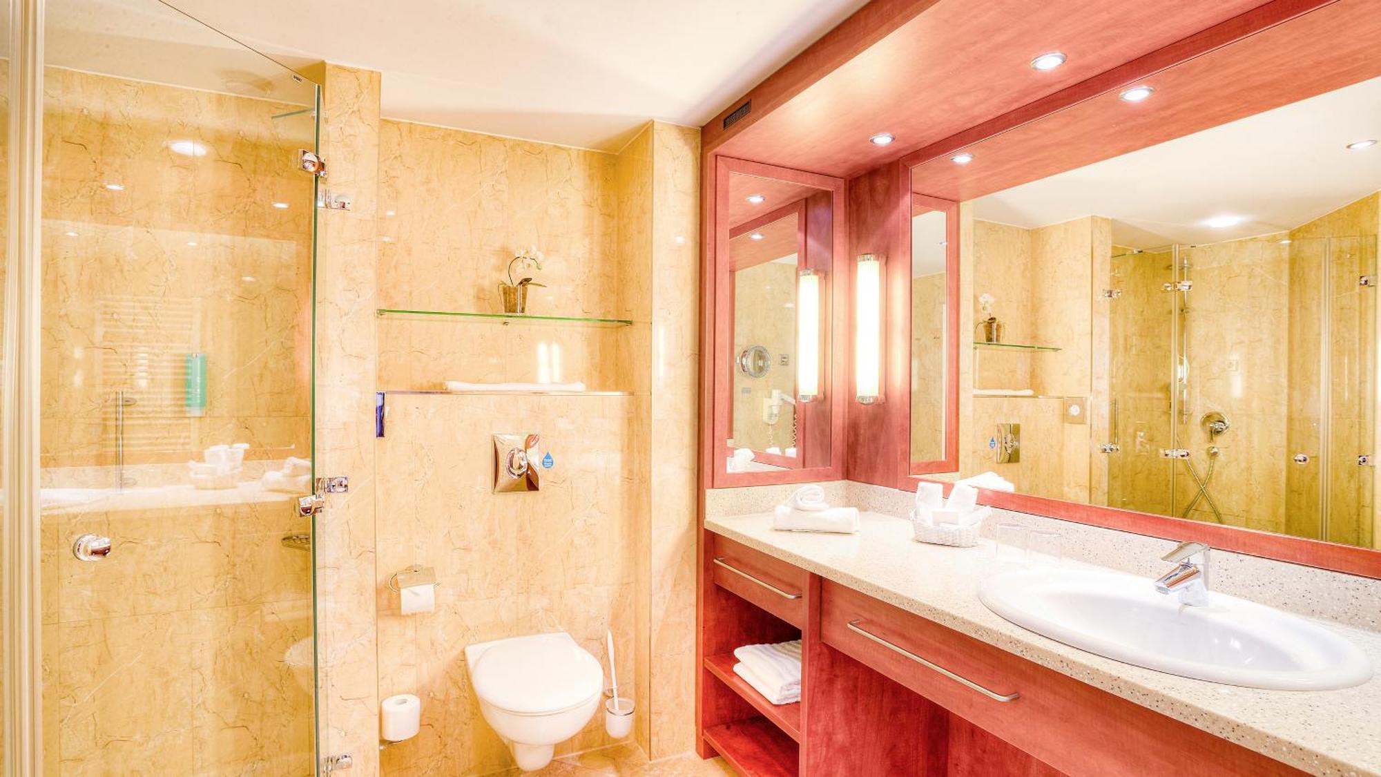 Hotel Zur Post - Ein Rovell Hotel Heringsdorf  Kültér fotó